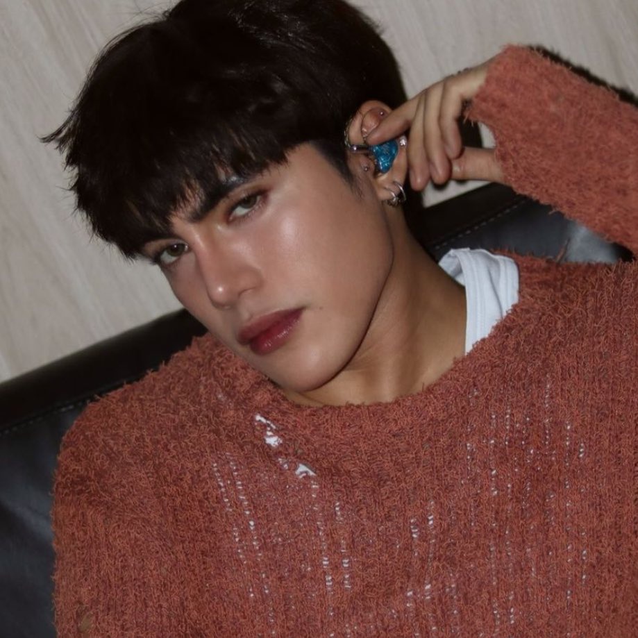 AxMeATIN's tweet photo. #NewProfilePic https://t.co/75wnn6cute