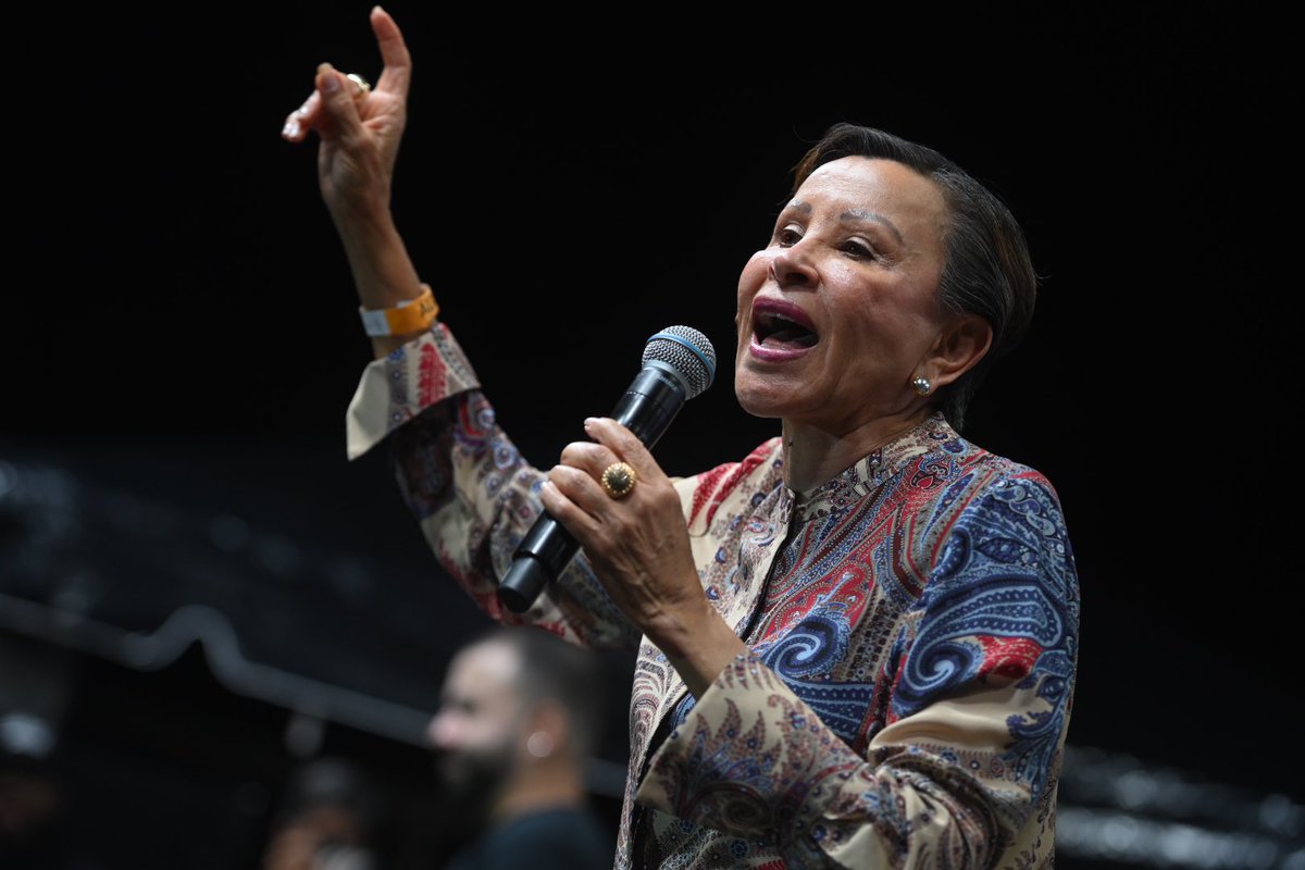 [AHORA] En breve, Juan Dalmau en tarima para el “Festival de la Esperanza”.