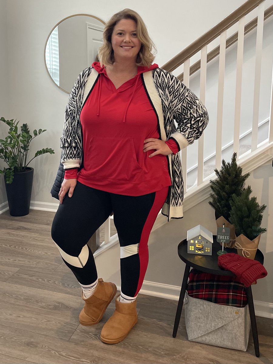 This just in: new LIVI Soft to keep you cozy through all the gift-shopping, cookie-making, movie-marathoning fun.
Shop: spr.ly/6019SZlAv