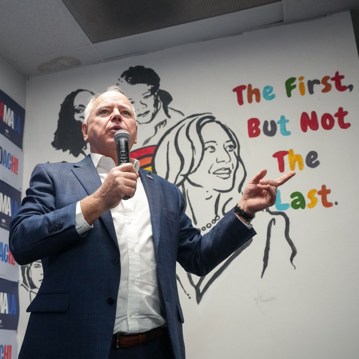 Tim_Walz's tweet photo. Momentum is on our side. And I know we can win – because we have this team.

Got a chance to thank these folks for knocking doors in Georgia.

Let’s get this done: https://t.co/cmQcdjut06 https://t.co/1snSOSCT9D