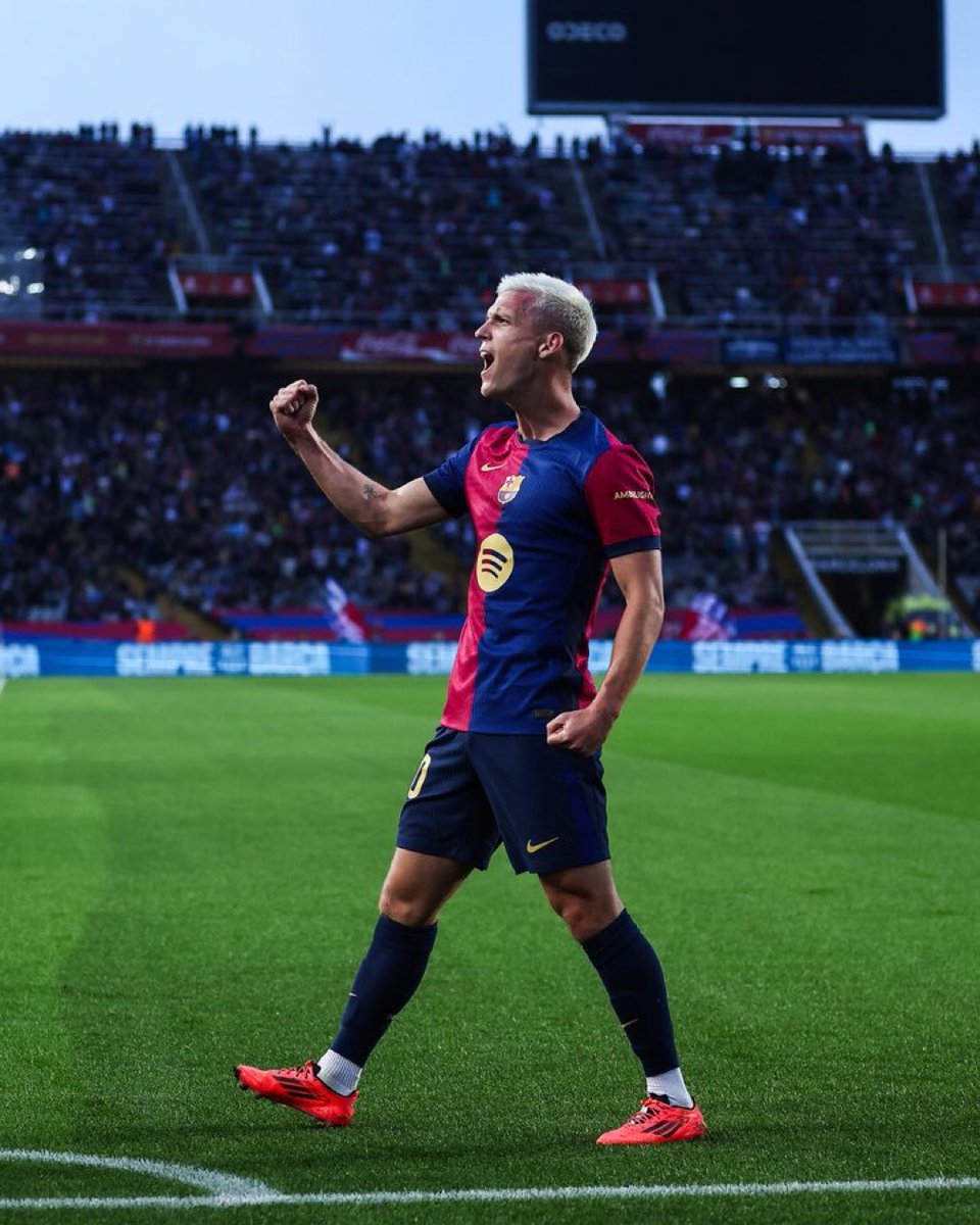 jakir6378's tweet image. Jude Bellingham’s composure and game sense are just unreal
Every move he makes shows pure class and confidence 🤩🔥 #Bellingham #PureClass #FootballTalent। #olma