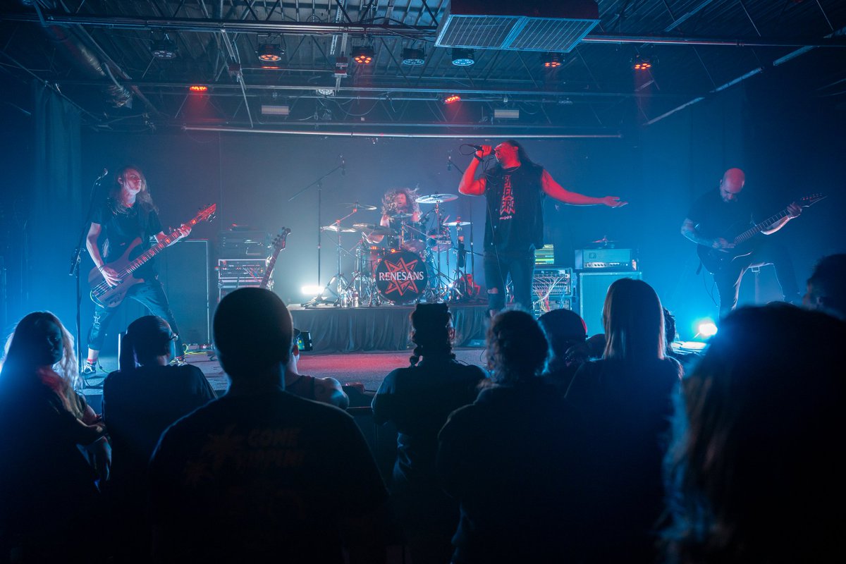 It's only been 2 days but I'm going through mad withdrawals after seeing <a href="/renesansband/">renesans</a> 😂 absolutely KILLER show, def need to see them again 🤘
