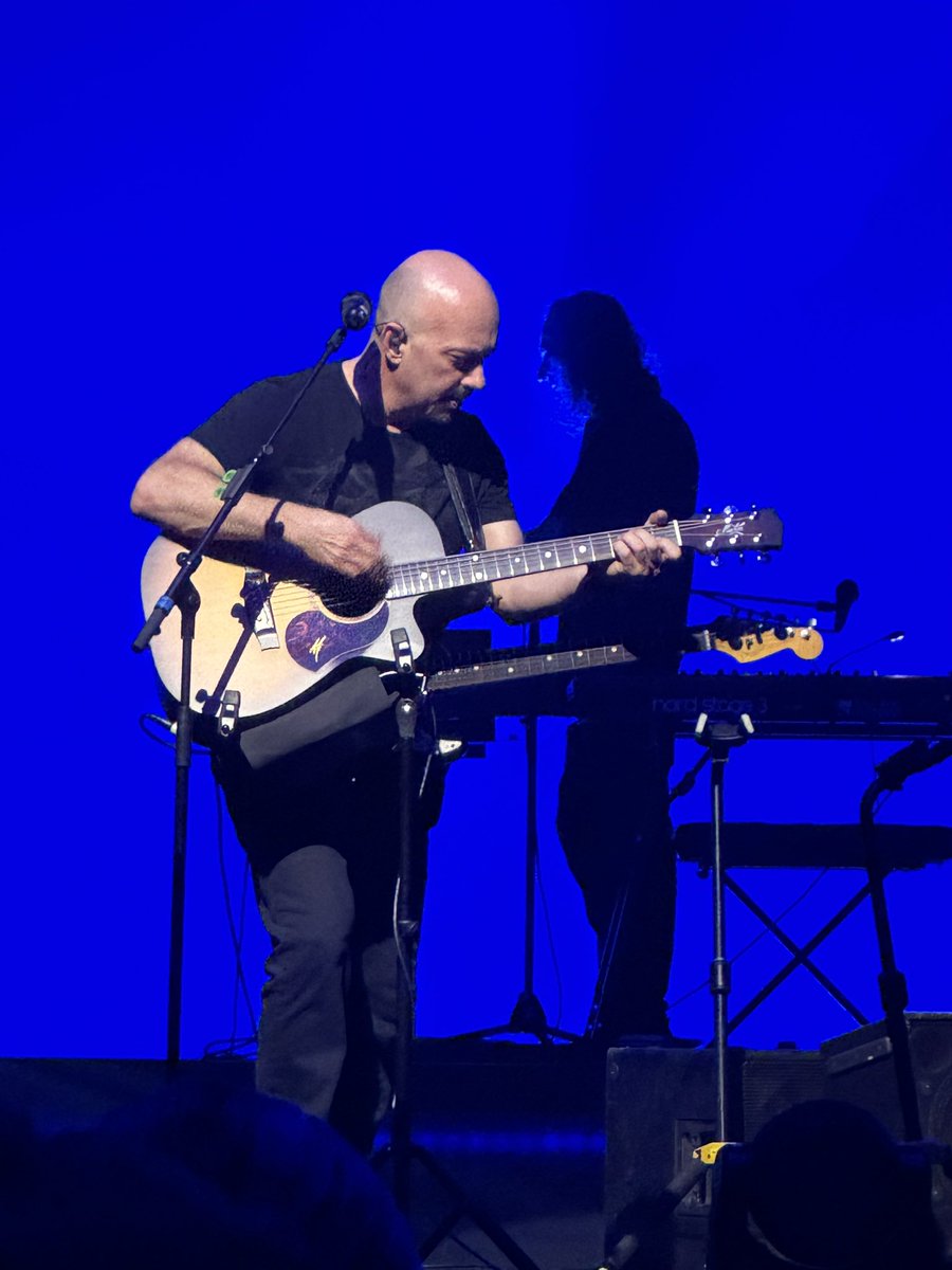 _Marco2808's tweet photo. #BritFloyd #DivisionBellTour2024 https://t.co/KqSxEernmD