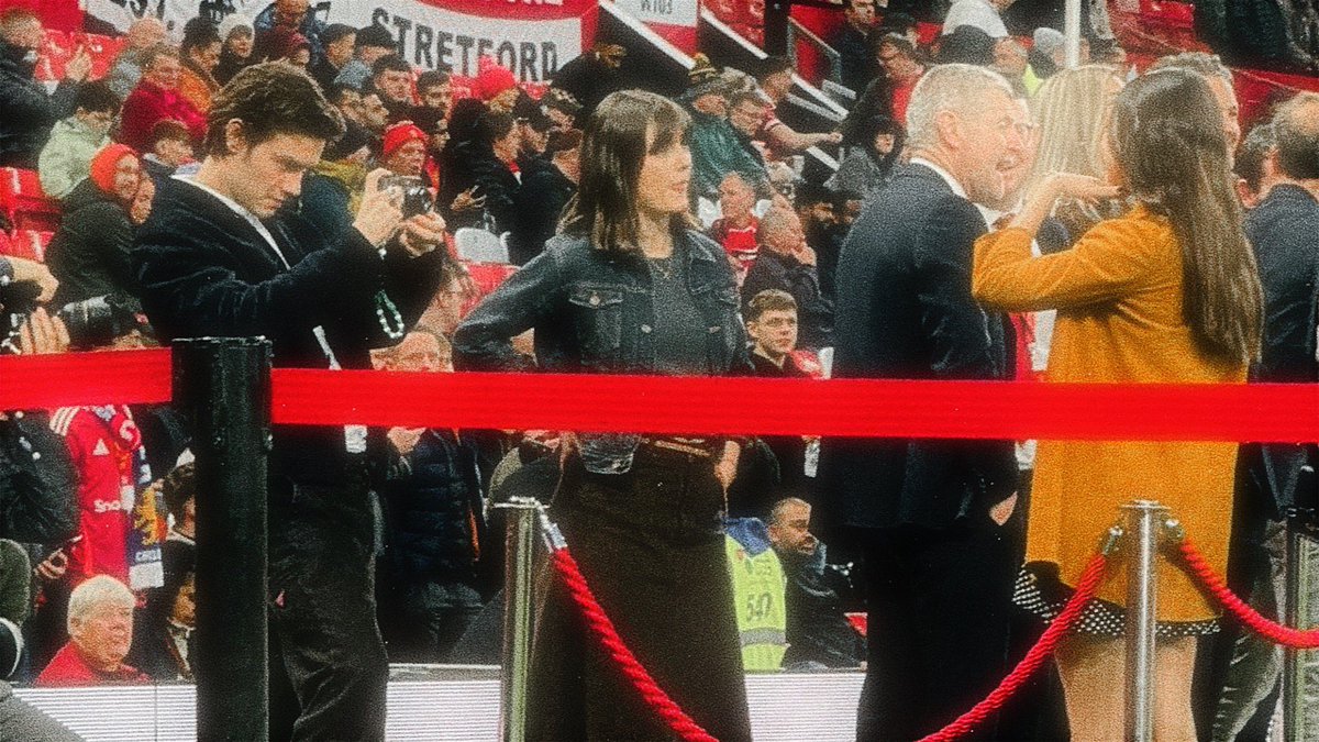 she’s finally everything to somebody else :(