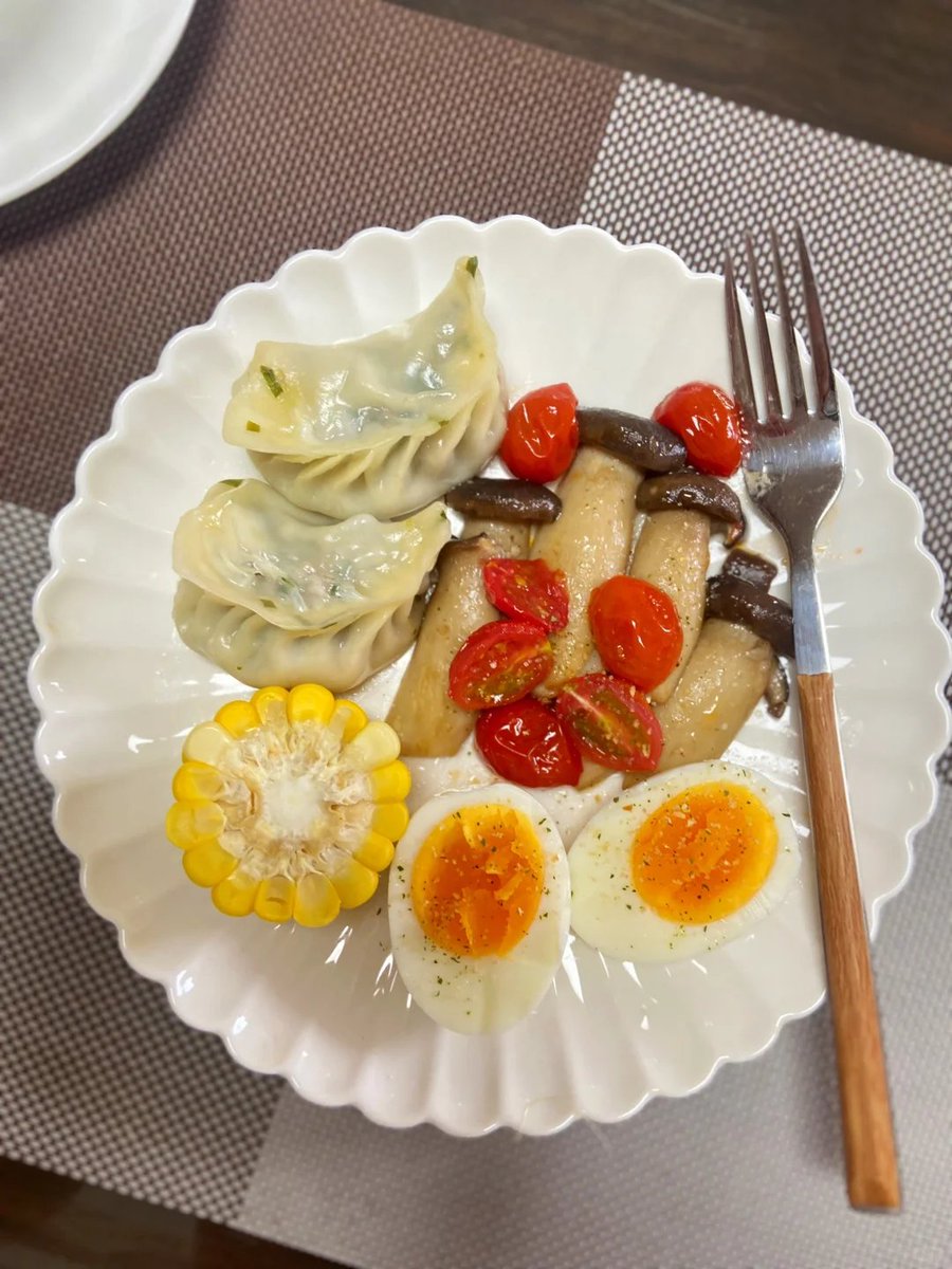 ✨平凡な日を色があって、🌼も生活の態度と敬意に対して、あなたは今日よく朝食を食べますか😘。🍳
