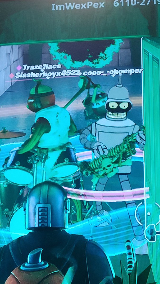 dday0420's tweet photo. @FortniteGame these two are the ones I reported for non participating, Traze1lace and coco- -chomper
They're blocking the doorway on this escape room map and impeding progress for me and others https://t.co/xMM7ssGpQm