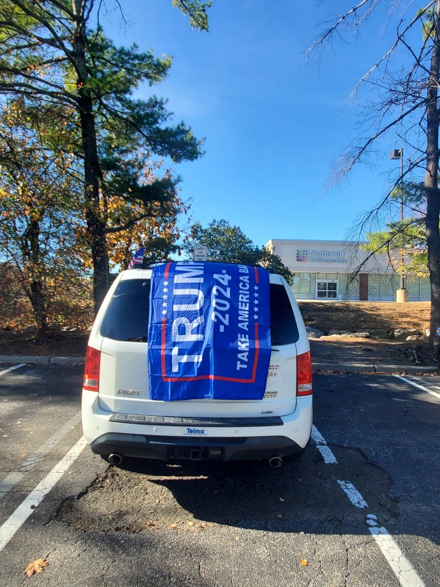 gwvact's tweet photo. Have faith! Patriots unite. Tarrytown NY #AmericaF https://t.co/WASFPCchtz