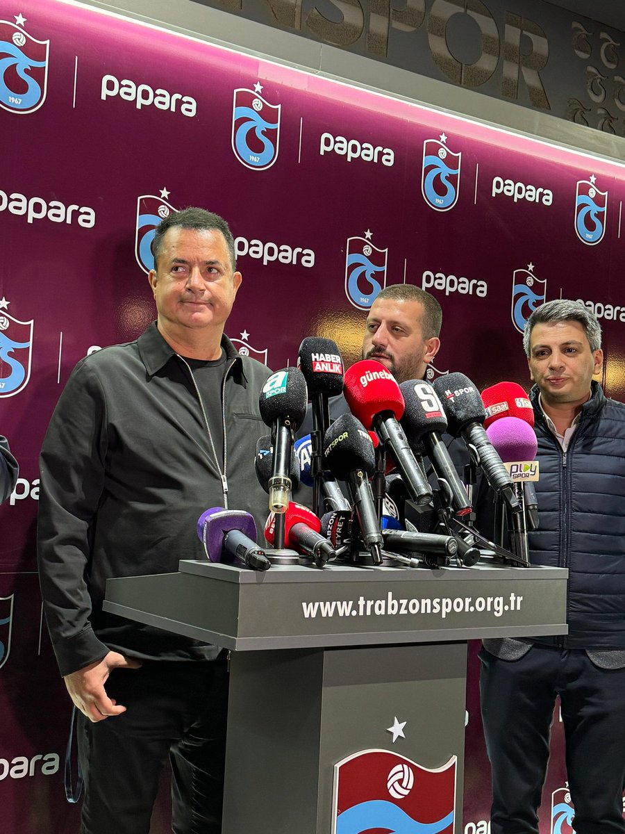SportsDigitale's tweet photo. Fenerbahçe Asbaşkanı Acun Ilıcalı: "Trabzonspor'un bize göre gol olan pozisyonu verilmedi. Ayrıcalık değil adalet istiyoruz. Trabzonspor'un hakkı yenmesin ama yendi diye devre arası bize devre arası infaz kararı çıkmasın. İkinci yarı nasıl telafi ederiz diye operasyon yapılmasın."