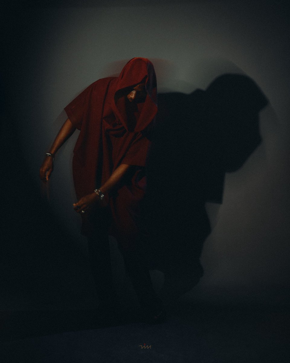 thatimagemaker's tweet photo. EXHIBIT ‘A’
Dressed for MERAKI 2.0(Odyssey)

Styled by my brother: Bruno Couture 
📸 thebfg 

#thatimagemaker #creativeoutfit #fashion https://t.co/vuUM5G1OaB
