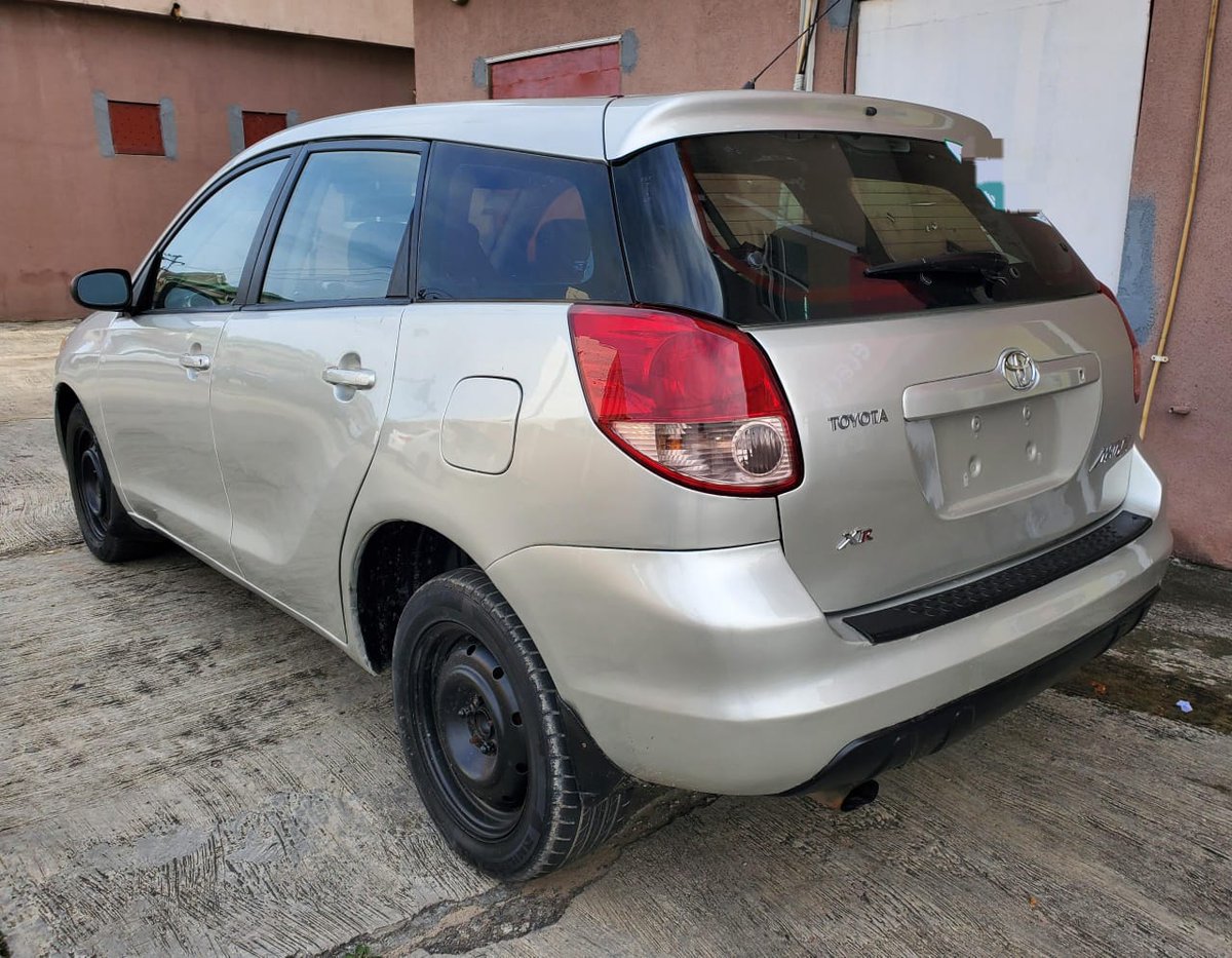 Emsotec_Autoz's tweet photo. Registered 2004 Toyota matrix with excellent body, sound engine &amp; gear, AC is 💯%, buy &amp; drive. 

✅ 3.3m
 ✅ Amuwo Odofin 
✅ 08063178870

Davido | pentagon | Valencia Yorubas | Pinovibes | #verydarkman | Bobrisky | Treason | Peter Obi | Tinubu | Tiwa | Arewa | Buhari | Lookman https://t.co/BTO9q8EZZg