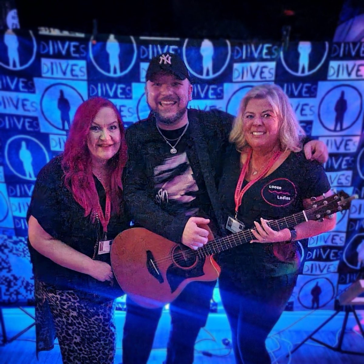 diivesmusic1's tweet photo. Just wanna say a huge thank you to everyone who came down to my album launch last night! Had the best time &amp; great to see everyone! Thanks to everyone who bought a CD or a T-Shirt too! It honestly means the world! Massive thank you to Lyn and all the staff for a great night!! https://t.co/XaHEDVDQB4
