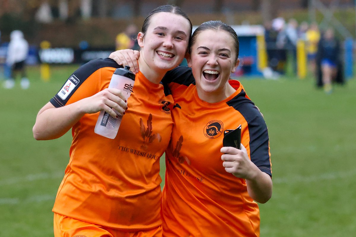 📸⚽

<a href="/CwmbranCeltLFC/">Cwmbran Celtic LFC</a>  v <a href="/PontyUnitedW/">Pontypridd United Women</a> 

<a href="/AdranLeagues/">Genero Adran Leagues 🏴󠁧󠁢󠁷󠁬󠁳󠁿</a> 

📸 <a href="/FAWales/">FA WALES</a>