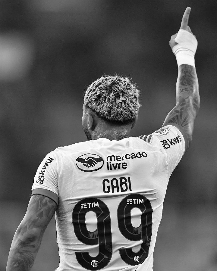 eu te amo gabriel barbosa, é sempre um prazer te ver brilhar mais uma vez pelo clube de regatas do flamengo. VOCÊ NASCEU PRA ISSO! #CRF
