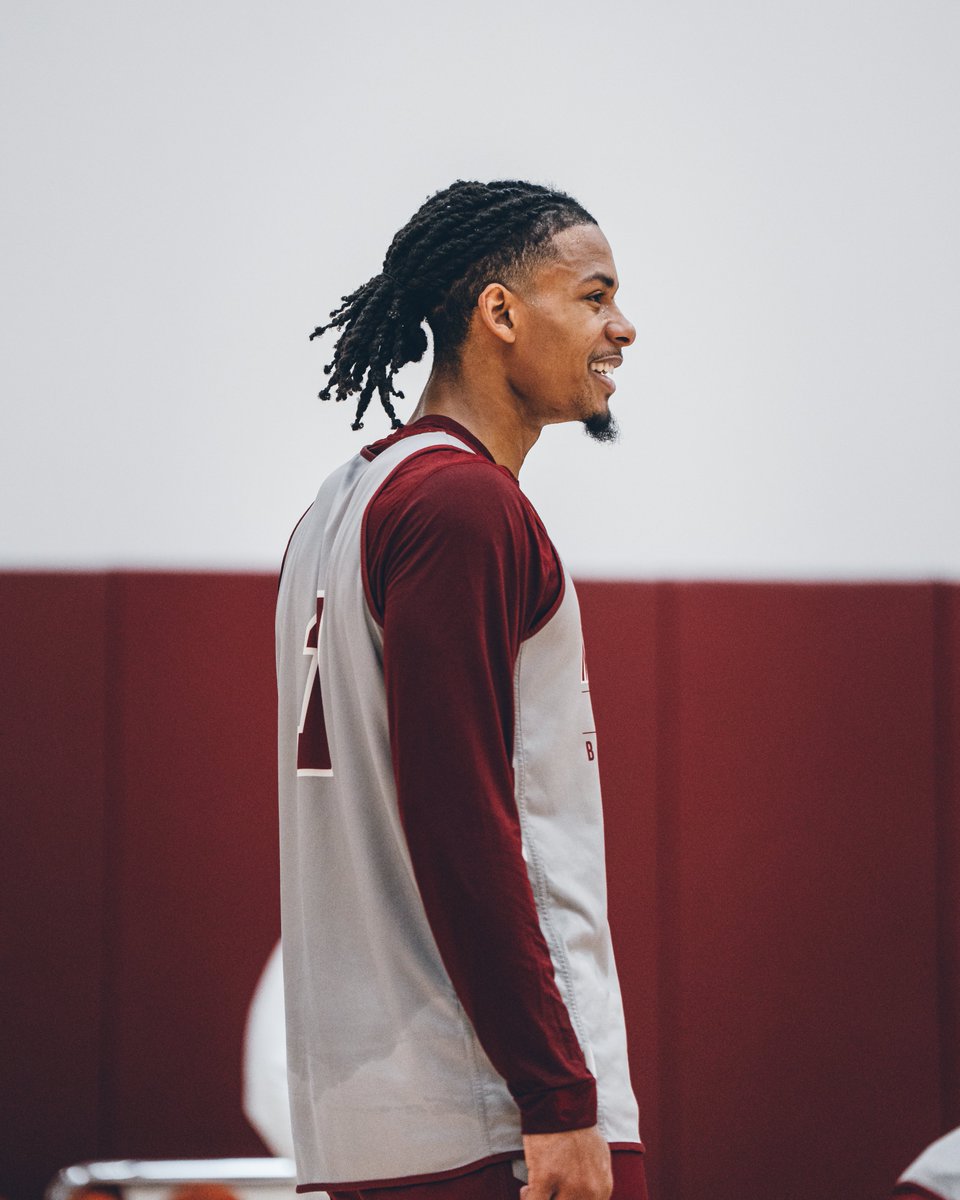 UMassMBB's tweet photo. Tomorrow it all counts 🏀
Last preseason practice is in the books
🎟️ https://t.co/pgSCqQIo1q | #BuildItTogether https://t.co/P6d3zKpxyM