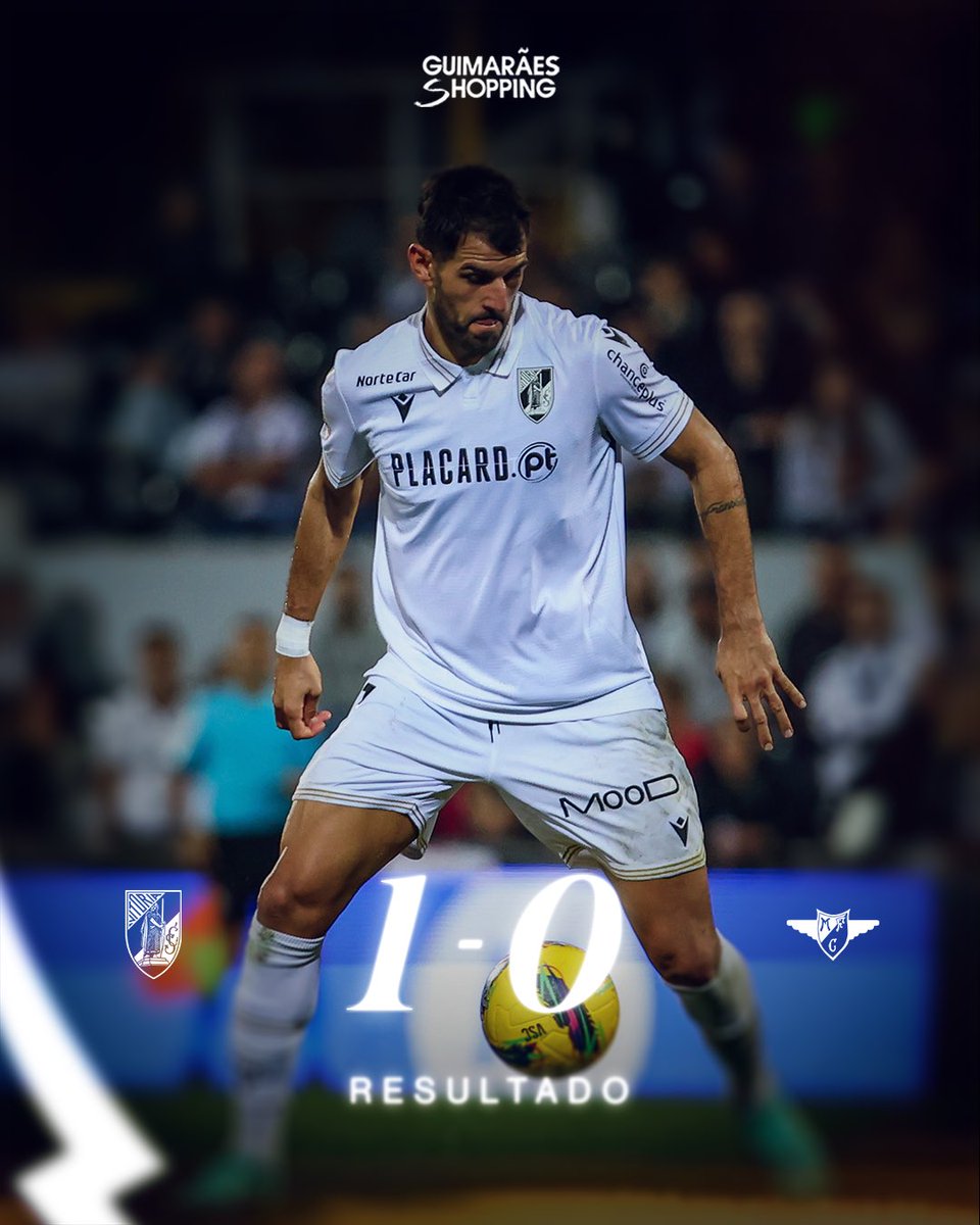 VitoriaSC1922's tweet photo. 🛎️ | APITO FINAL - FULL TIME 

90’ No caminho dos triunfos! ⚔️

⚽️ Nélson Oliveira (65’)

#LigaPortugal | 1-0 | #VSCMFC https://t.co/vOHWJSzobT
