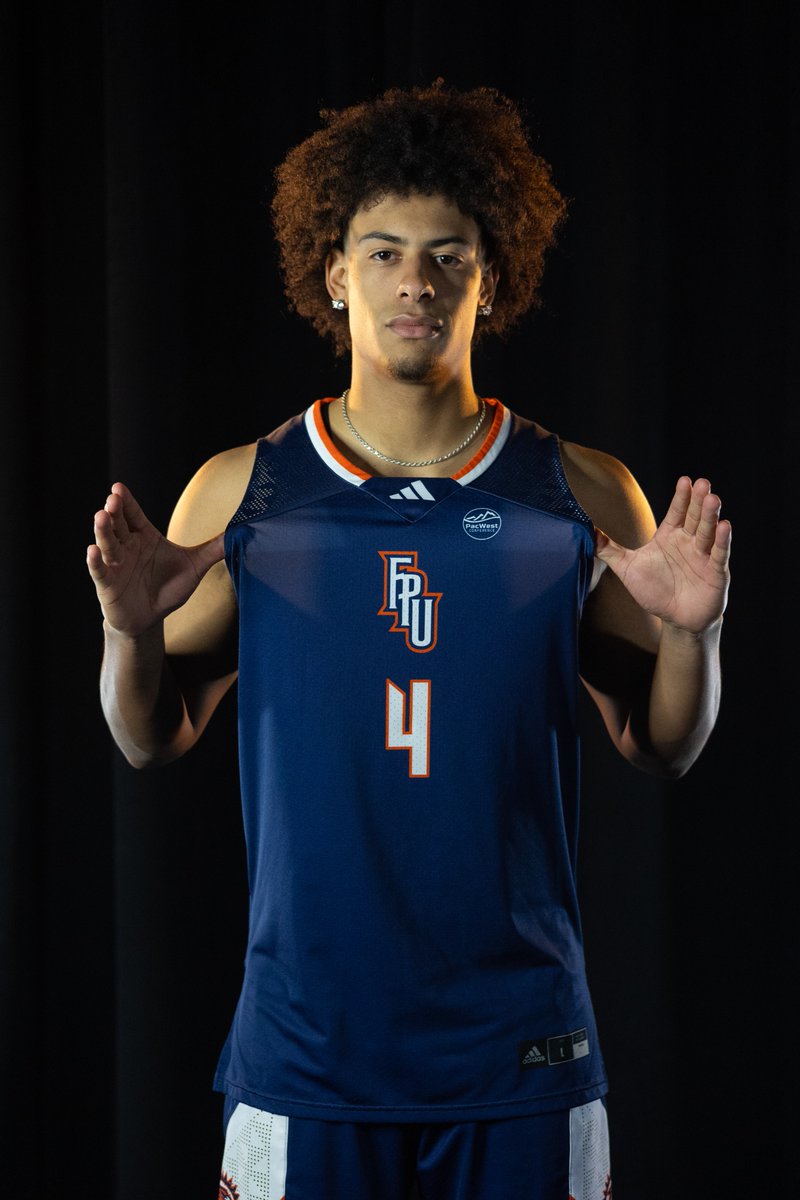 FPU_MBB's tweet photo. Newcomer sophomore Seth Brown was named to the Preseason All PacWest Watch List. Seth joins last years leading scorers junior Isaac Peralta (13.8 Points Per Game) and sophomore Harrison Pennisi  (10.3 PPG) as they open their season Friday against Stanislaus State.

#firstthings https://t.co/378a0bHIh3