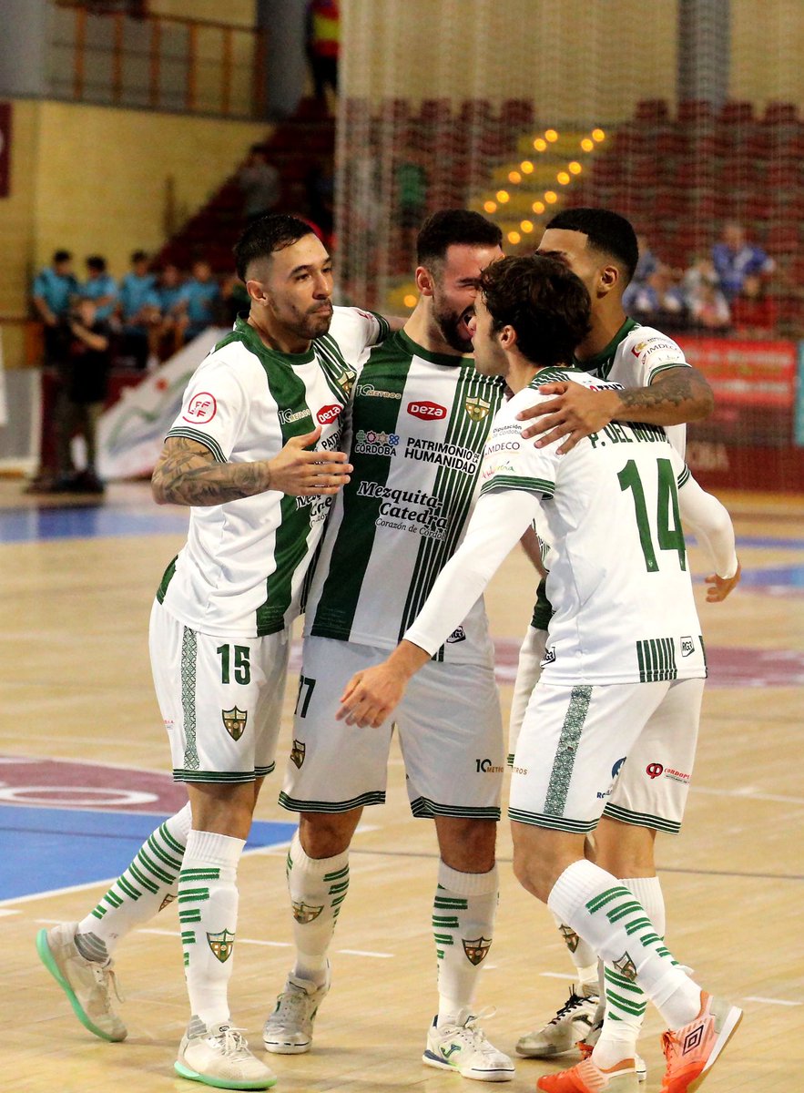 3 puntos importantes en casa , gracias afición por su apoyo ! 💚
Seguimos juntos equipo 🤞🏾