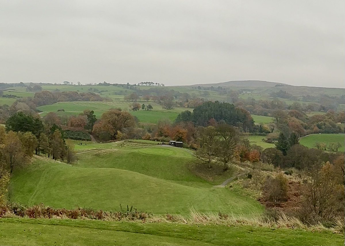 GolfTheLakesUK's tweet photo. Autumn still clinging on at Brampton Golf Club for todays round ⛳️ Fab game, great chatter and fun guiding a visitor around who had a top game 🎯

Where have you played this weekend? and how was your game? ⛳️ #golf #golflife #gtluk https://t.co/bhj61r9DGn