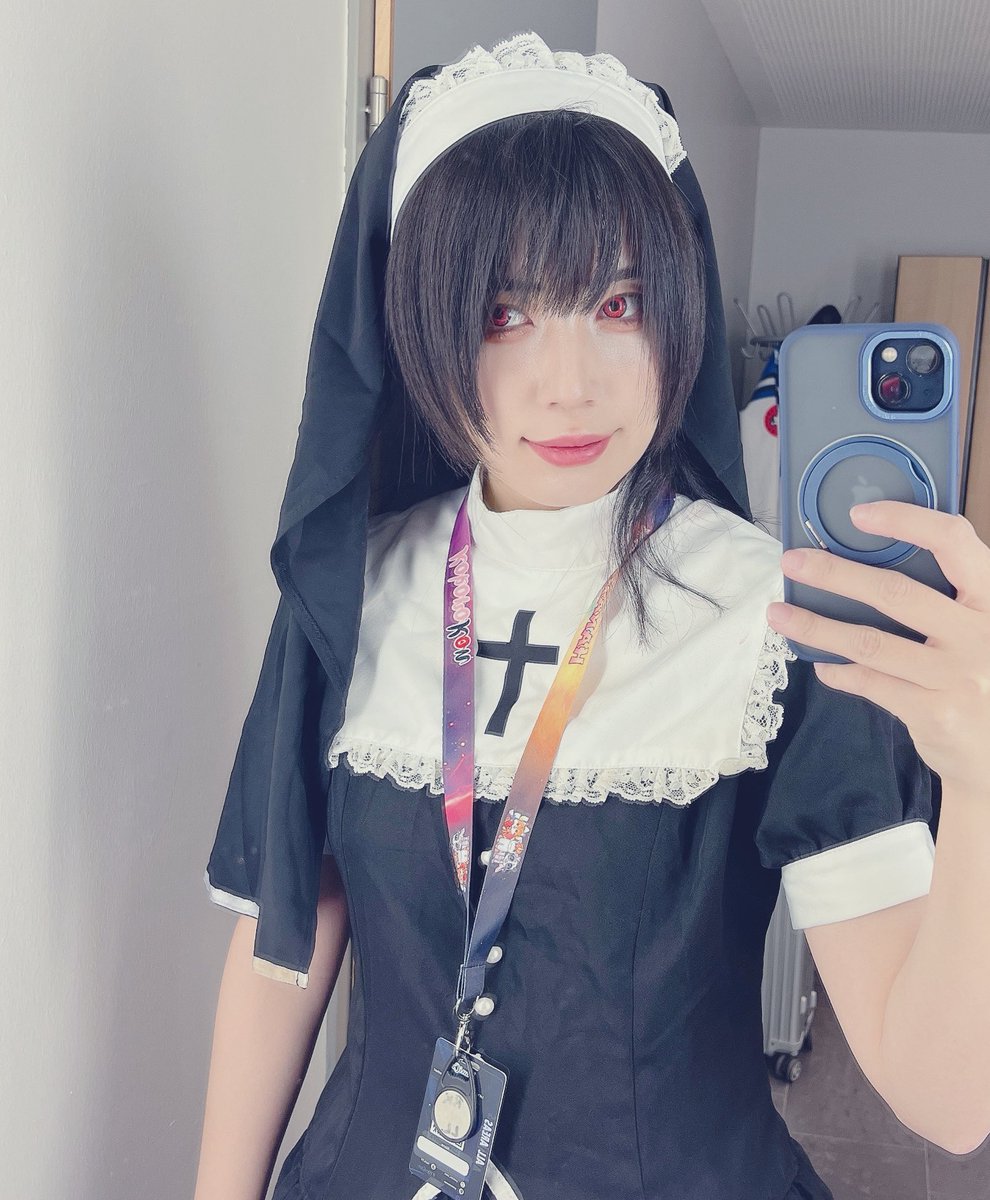 yayoi_bbts's tweet photo. #YuniCon
NUN cosplay
#BBTS #BrokenByTheScream https://t.co/VjPlYrJAuh