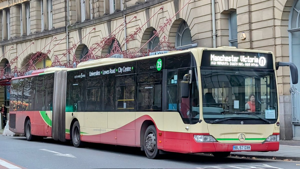 WC2512's tweet photo. From the south coast to the north west..

#GreylineMotorServices BL57 OXK (ex Brighton) contracted to @northernassist at #Manchester Victoria this afternoon working the rail replacement service back to #WiganWallgate. https://t.co/fg8rST5EqE