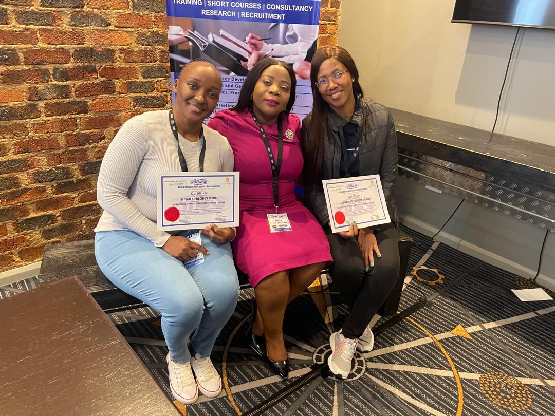 AICD_'s tweet photo. @AICD_ INTERNATIONAL LEADERSHIP AND MANAGEMENT SKILLS FOR EXECUTIVE ASSISTANTS SUPERVISORS TRAINING COURSE  from 2-6 DECEMBER 2024, PROTEA MARRIOTT OR TAMBO HOTEL,  KEMPTON PARK, JOHANNESBURG,  SOUTH AFRICA. Register online https://t.co/ap9Kgj0HKV https://t.co/qrLZl4U6m2