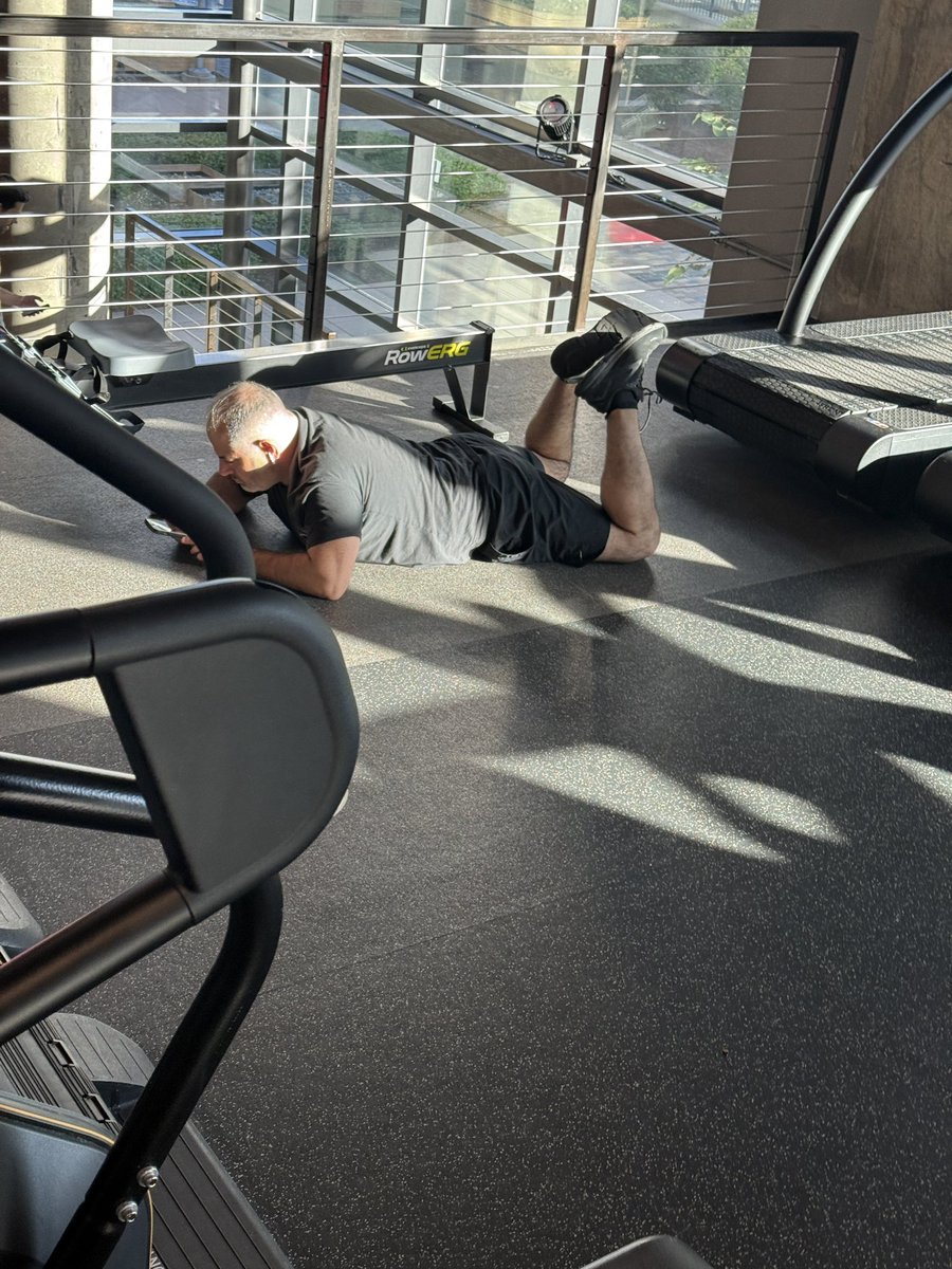 Crimson Chin (@crimsonhero69) on Twitter photo 