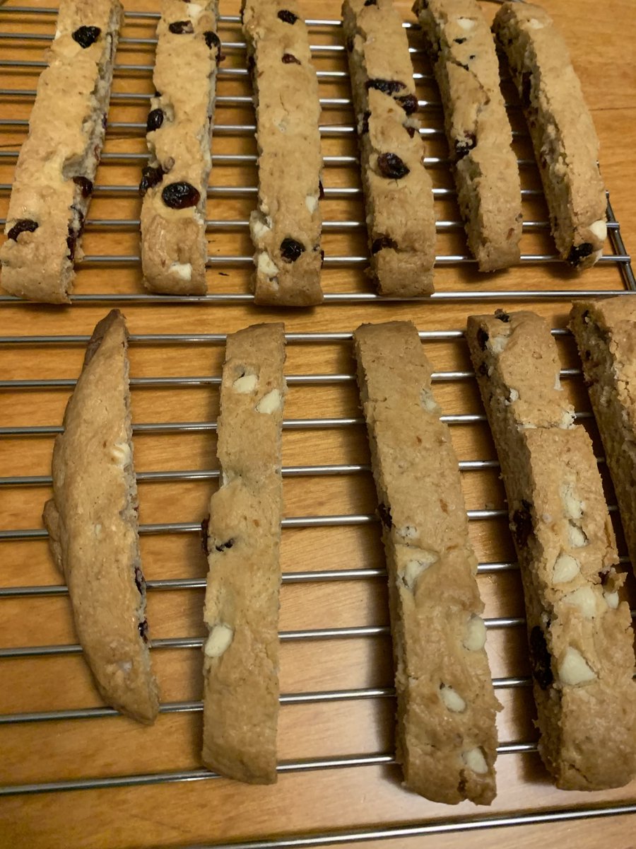 Cranberry White Chocolate Biscotti #vegan #veganfood