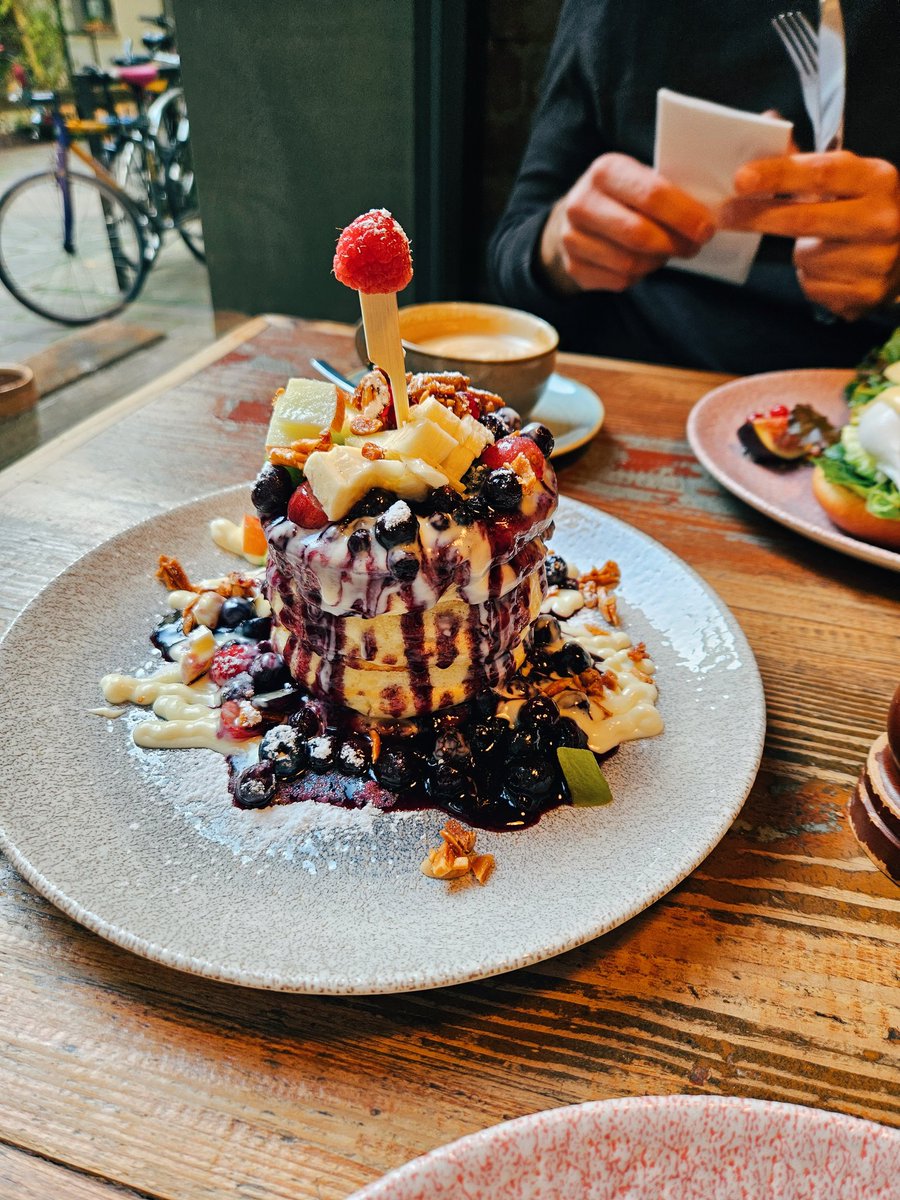 Ina Hallström tweet media