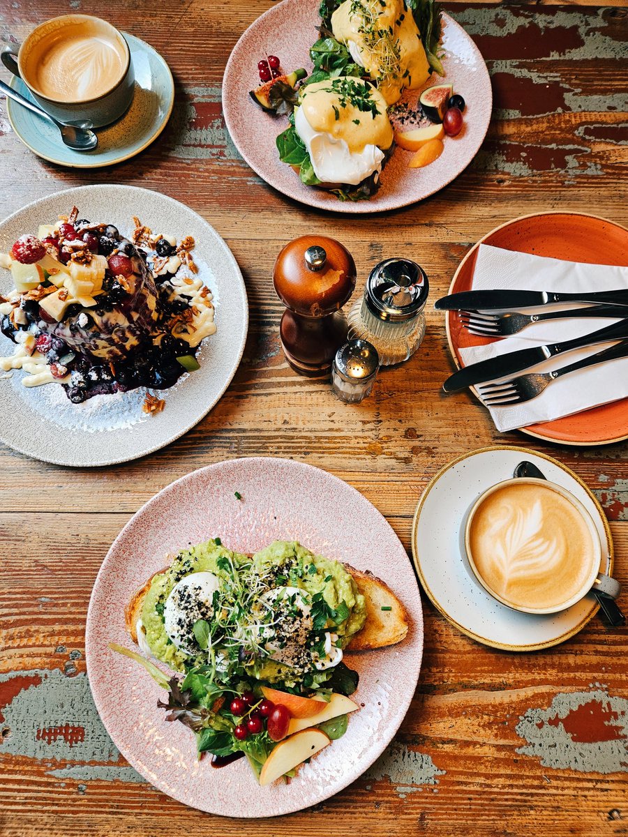 Ina Hallström tweet media