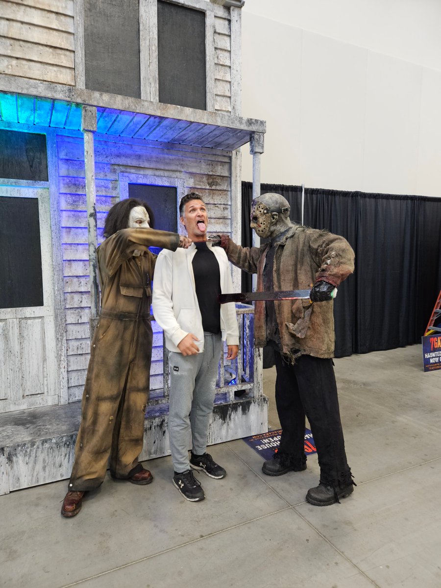 thebigguy86's tweet photo. Frightmare in the Falls death scene
#actorlife #actor #canadianactor #canadianmalemodel #photooftheday #malemodels #torontoactors #filmindustrylife #frightmareinthefalls https://t.co/2rEKwAvYuA