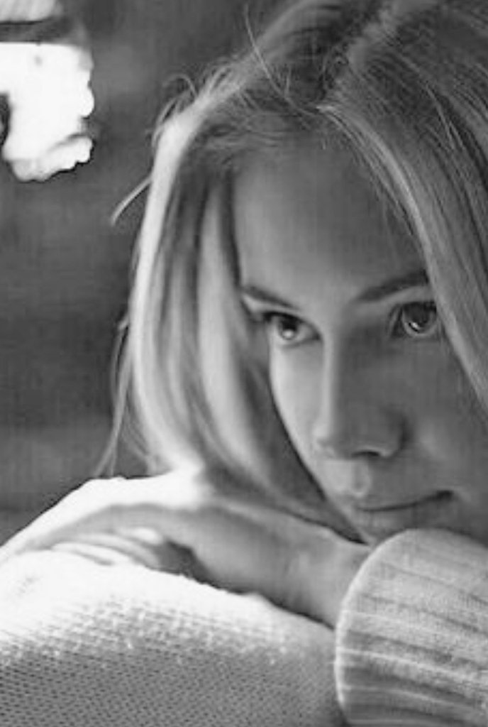 trinidadclara's tweet photo. "Cada ascenso es una 
Conversación 
Silenciosa entre el 
Cuerpo, la mente y el 
Paisaje."

Buenas noches X 💫 a soñar bonito 😴 gente guapa 💋 

Octubre se despide, y noviembre 
Empieza a escribir su historia 😘

#FelizNoche #FelizLunes #FelizSemana  #FelizNoviembre💋 https://t.co/qTyOfNrMqW