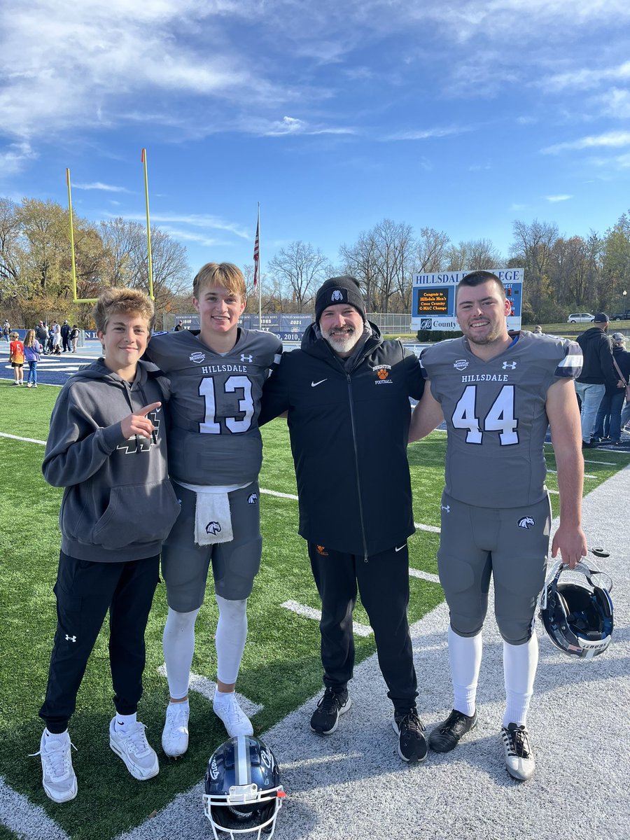 Dom D’Agosta (@dominicdagosta1) on Twitter photo Thank you <a href="/Hillsdale_FB/">Hillsdale Football</a> for a great experience it was an absolute blast!! Got to see an old friend and a great role model of mine <a href="/MckernanColin/">Colin McKernan¹³</a> ball out. Thank you <a href="/CoachBradOtter/">Brad Otterbein</a> for the invite and I can’t wait to get back this summer! <a href="/godogs_football/">Brighton Football</a> <a href="/A__Chiles/">Aaron Chiles</a> <a href="/Coach4254/">Coach Popp</a> Thank you <a href="/Hillsdale_FB/">Hillsdale Football</a> for a great experience it was an absolute blast!! Got to see an old friend and a great role model of mine <a href="/MckernanColin/">Colin McKernan¹³</a> ball out. Thank you <a href="/CoachBradOtter/">Brad Otterbein</a> for the invite and I can’t wait to get back this summer! <a href="/godogs_football/">Brighton Football</a> <a href="/A__Chiles/">Aaron Chiles</a> <a href="/Coach4254/">Coach Popp</a>