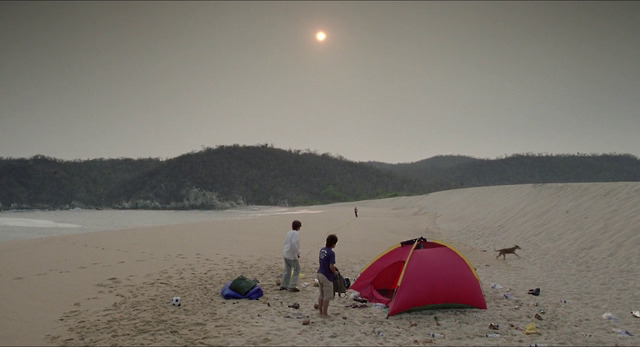 TheCinesthetic's tweet photo. Y Tu Mamá También (2001) https://t.co/Qj9O85r9tY