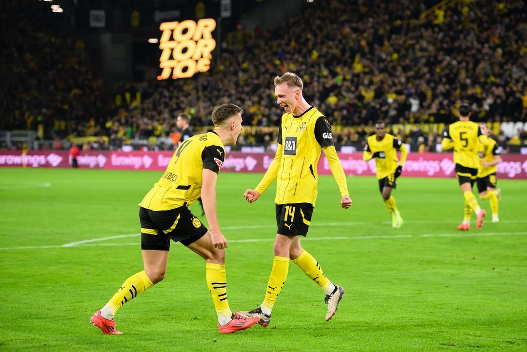 CentralDoNS4's tweet photo. Let’s Goooo!!! 🖤💛
#hejabvb #NS4 https://t.co/mc5GpBAd3N