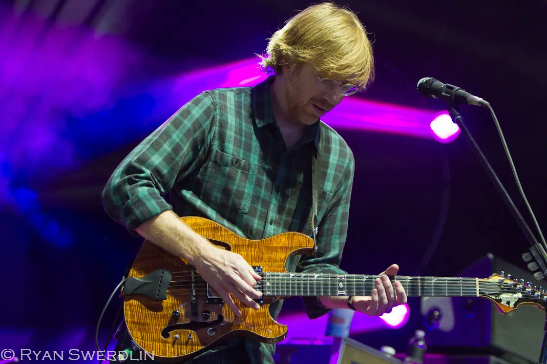 Top 35 Phish Just Jams tracks of 2015

bit.ly/PJJTop2015 #phishjustjams

photo cred: <a href="/RyanSwerdlin/">Ryan Swerdlin</a>