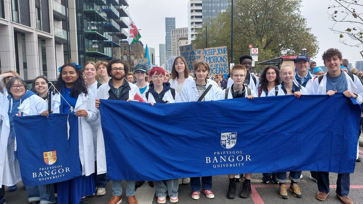 AzazAhmad_'s tweet photo. United for a cause: Representing Bangor University at Parliament Square, standing together for clean water, healthy rivers, and a sustainable future for all.
#March2Parliament
#MARCHFORCLEANWATER
#bangoruniversity
#peerguide
#courserep
#HumanRightsactivist
#climateactivist https://t.co/3jxlThPRzZ