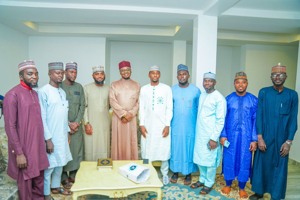 ProfIsaPantami's tweet photo. Professor Isa Ali Ibrahim (Pantami), CON, PhD, FCIIS, FBCS, FNCS, received a visit from the Vice Chancellor of Iconic University, Sokoto, and founder of Brilliant Footsteps, Shadi Sabeh, PhD, along with his team. 
They engaged in extensive discussions on the university's progress, which Pantami found commendable. He also praised Brilliant Footsteps and Iconic University, offering guidance on continuous improvement. Notably, both institutions align with the paradigm shift, emphasising "Skills Rather Than Just Degrees."