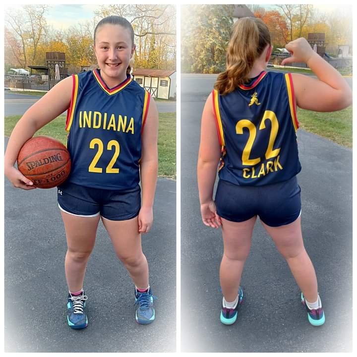 Carr1134's tweet photo. @CaitlinClark22 Thank you for playing with integrity and being an athlete and woman to look up to for my daughter and everyone!!!

My daughter chose to be Caitlin Clark for Halloween this year! https://t.co/zBX7gRC5KA