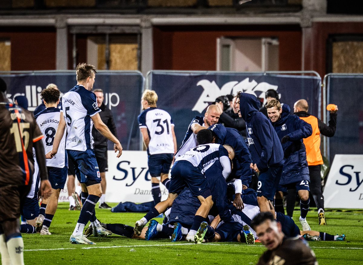 How' we feeling? #ultratwitteragf