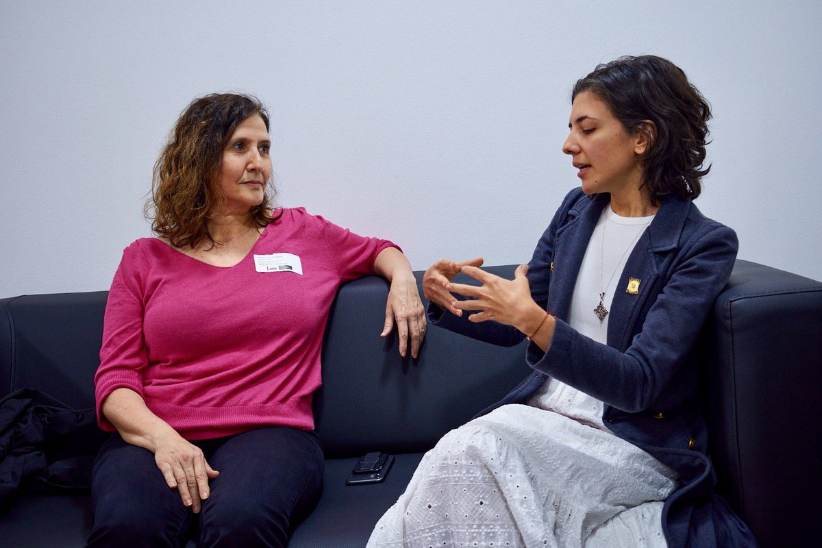 isabelpiper's tweet photo. 🔻 Nos reunimos con @SusanaBoreal, activista y representante del @PactoHistorico en la Cámara y dialogamos sobre las revueltas, las violaciones a los DDHH, la importancia de la memoria así como del trabajo conjunto entre nuestros países.

A defender los procesos de cambio! https://t.co/Q4kFvJsOvJ