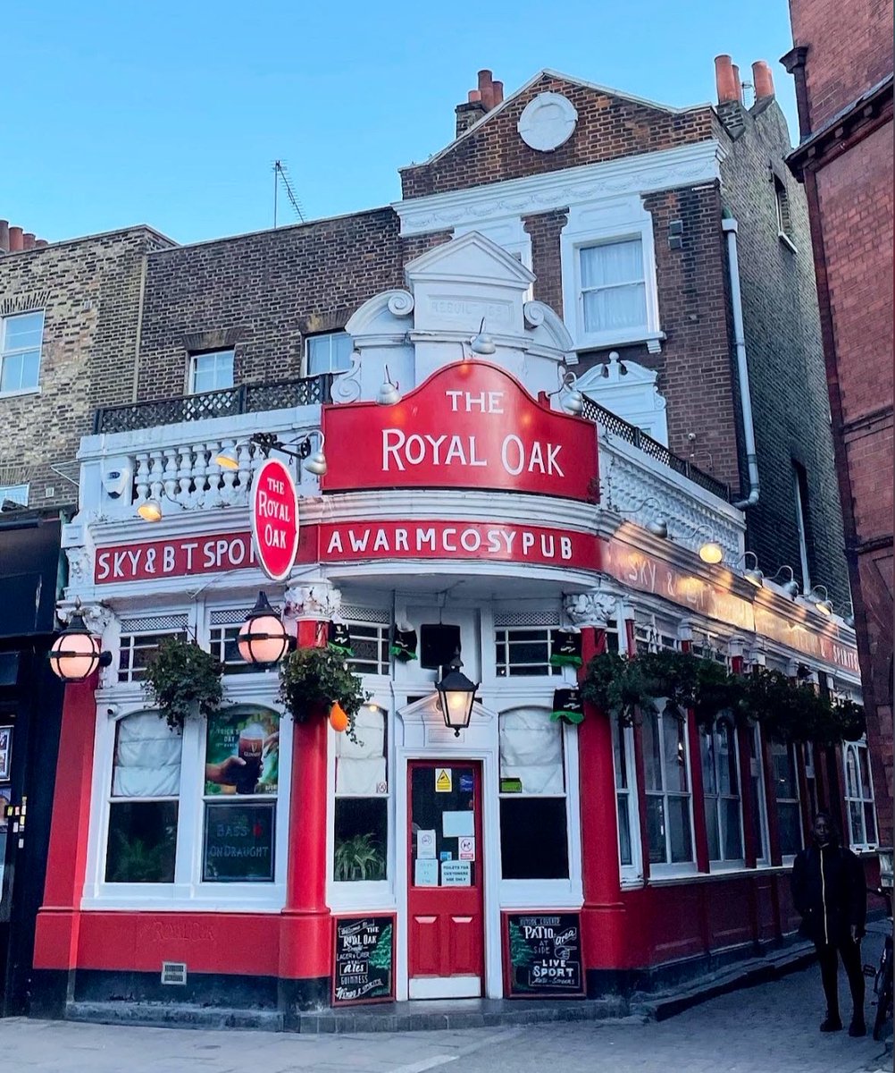 London Pub Map tweet media