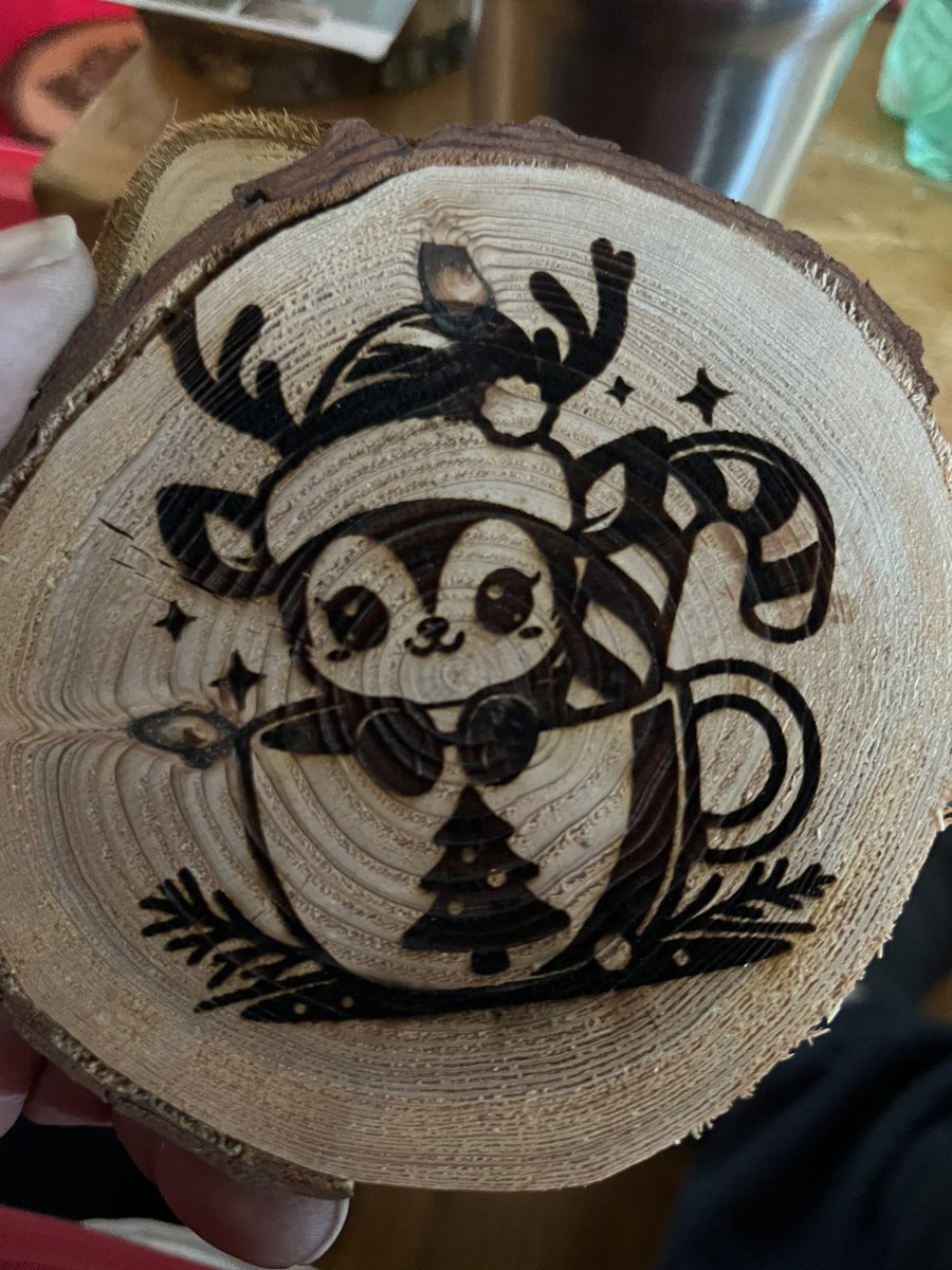 FlyIngenuity's tweet image. I need to raise monies for my meds, necessities and cat stuff. I have lots of items to offer and I'll be posting more daily. 2 ornaments $25 shipped. Custom orders wanted. 

naturesimaginarium.com

Veńmo: @ RoyalFlyness
  paypal.me/vardarmusprime…
Ca$hApp: $DaGrizzPaw