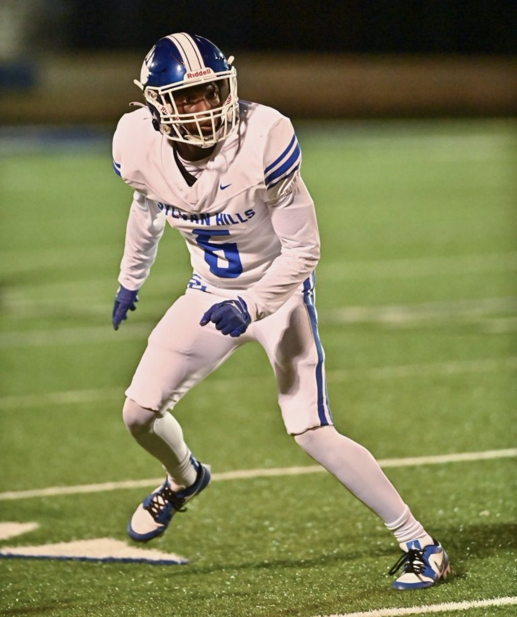 _d1josiah_'s tweet photo. Back in action 🚶‍♂️ @SHBearsFB @CoachBHood @Jay_wright4 @JtheNupe https://t.co/3HnlkVlsWY