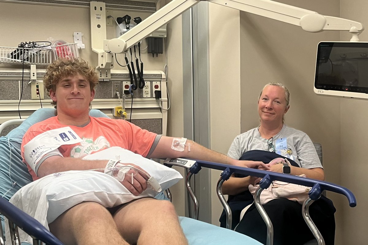 (Bo)die Frederick tweet media