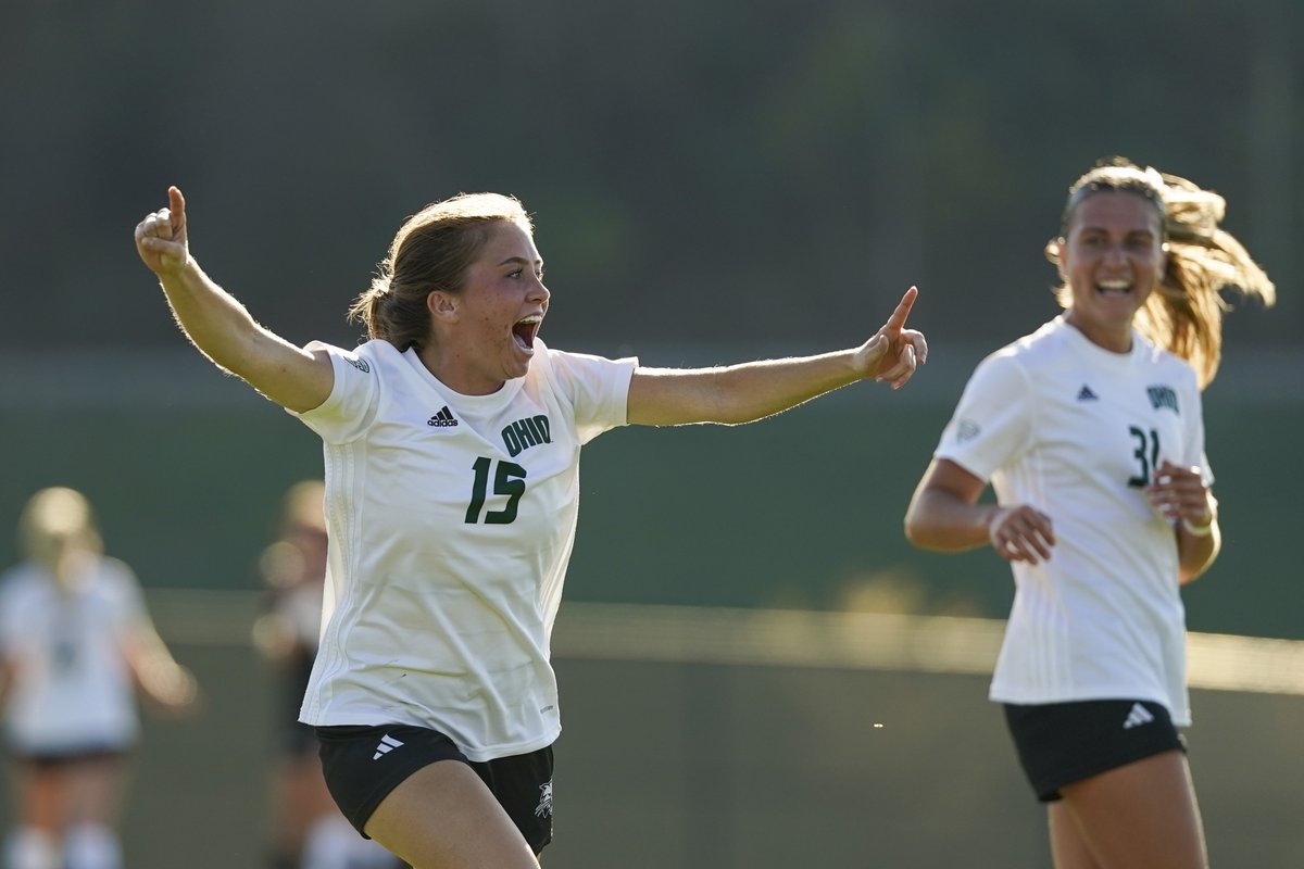 OhioWSoccer's tweet photo. Pack your bags, the Bobcats are going to Kalamazoo for the Semi Finals!! 

Recap➡️➡️ https://t.co/2fxEN8Cu2T
Box Score ➡️➡️ https://t.co/bI8ycwxcc1

#OUohyeah https://t.co/eAhOqHEB3N