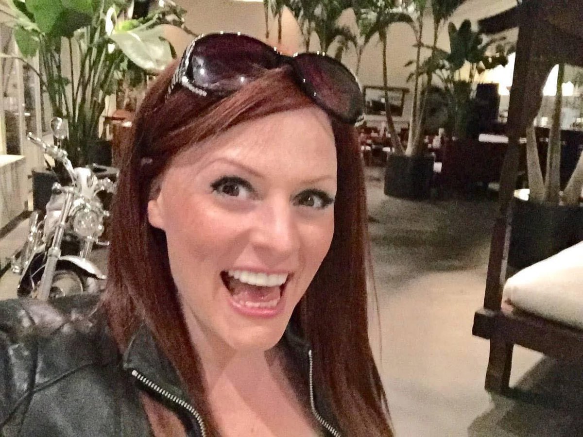 Blue Jupie Groupie tweet media