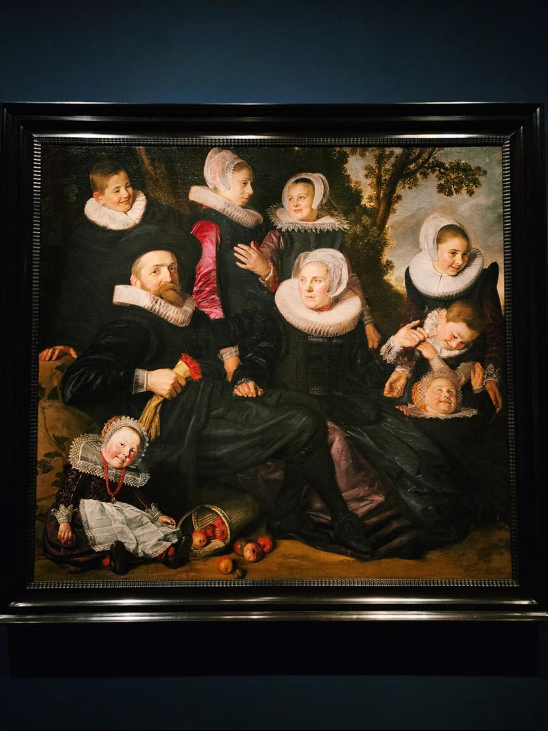 Ina Hallström tweet media