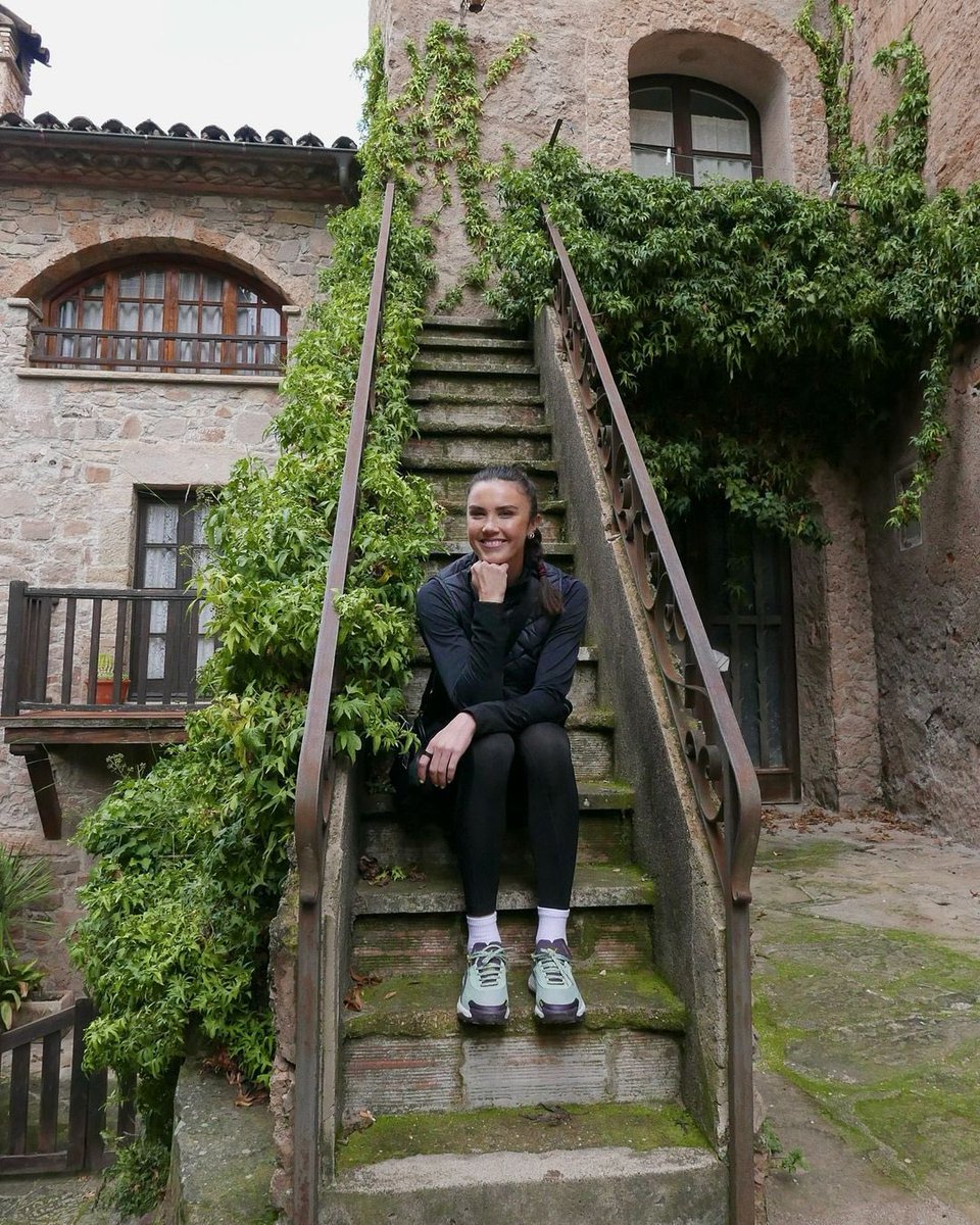 engenarchive's tweet photo. 📬 | ingrid via her ig (03.11.2024)

“🧘🏻‍♀️🍃❤️‍🩹🌙🏟️” https://t.co/DE9FWFcnSo