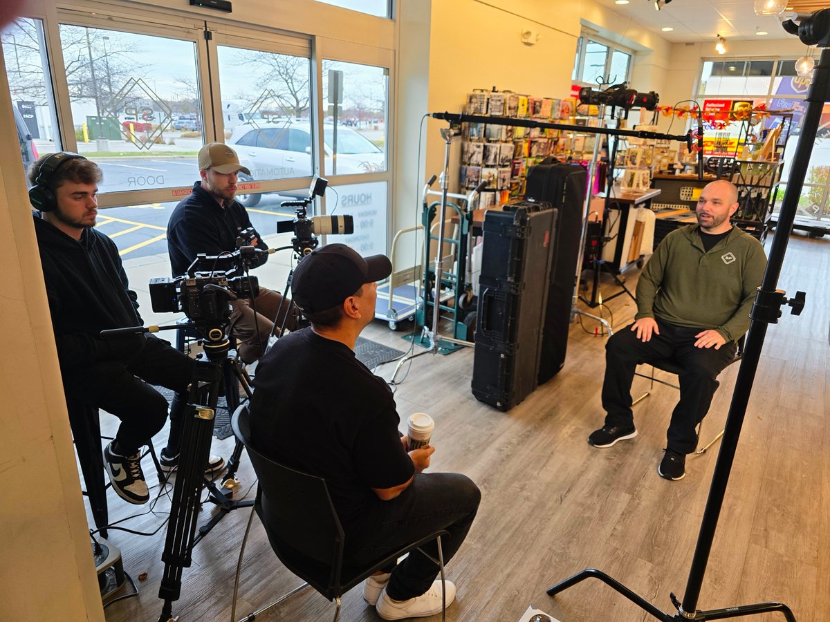 SevenSeas2016's tweet photo. Just wrapped up an incredible couple of days of filming at Gurnee’s Shipping Point! From insightful interviews to captivating B-roll and stunning drone footage, this brand video is set to show everyone what makes Shipping Point truly exceptional
#ShippingPoint #Gurnee https://t.co/n0NYft7Fhq