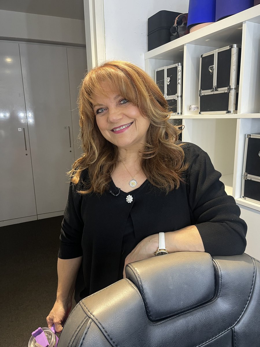 debbieflint tweet media
